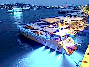 İstanbul Boğazı’nda yat ile gezi